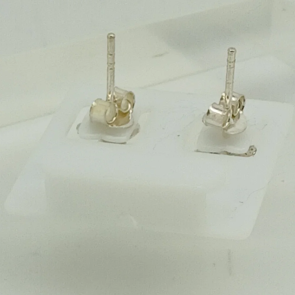 Sterling Silver 925 Celtic Triskelion Stud Earrings Crystal Triple‎ Spiral